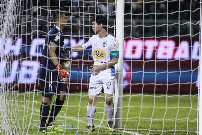 Công Phượng: Nếu không ở HAGL, đâu phải... hoang mang thế này