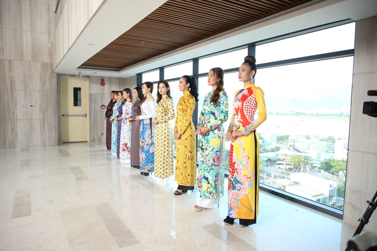 Anh chàng độc thân tập 6: Phương Thảo bị đá thẳng khỏi chương trình sau khi cãi nhau với Karma