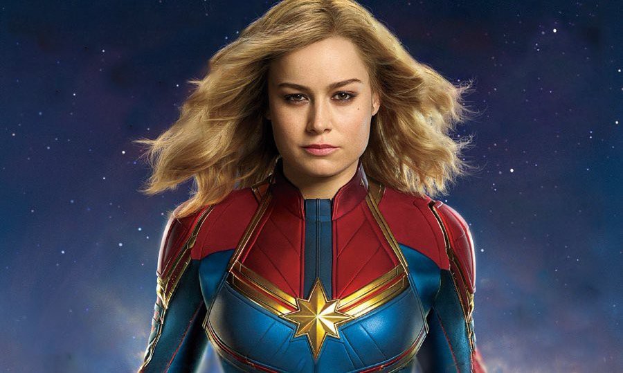 Captain Marvel tung trailer đầu tiên phô diễn sức mạnh khi...đấm cả người già