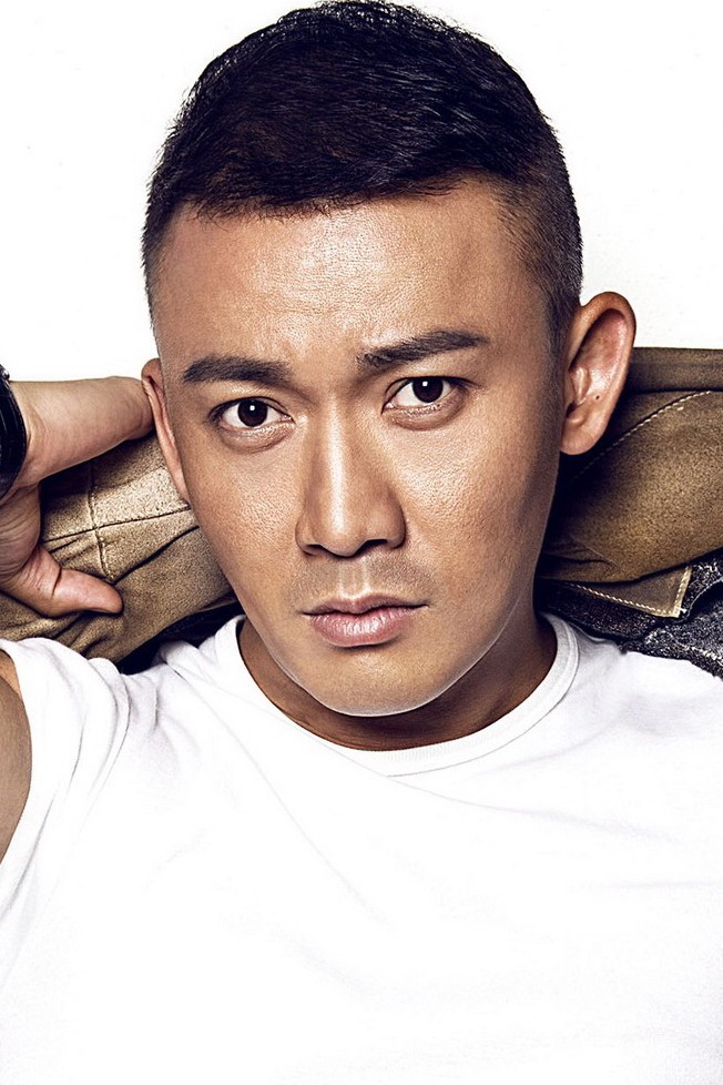 Hoàn Châu Cách Cách bản mới: Phó Hằng Hứa Khải vai Ngũ Aca, Địch Lệ Nhiệt Ba đóng Hàm Hương?