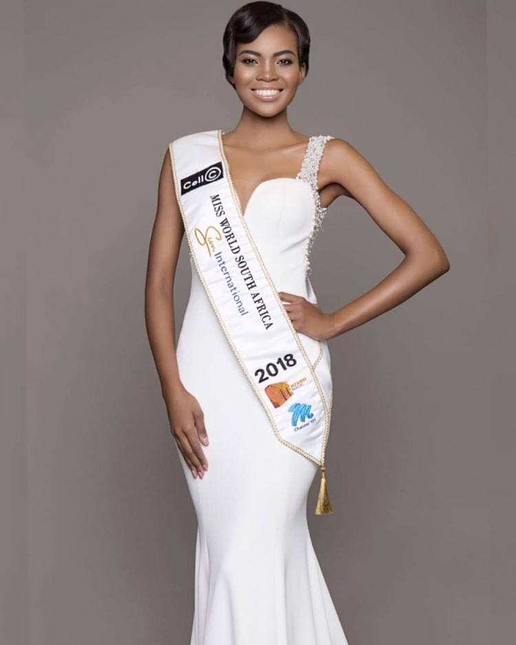 Trần Tiểu Vy được báo Trung khen ngợi, netizen đoán lọt Top 5 Miss World nhưng fan lại lo vì loạt đối thủ quá khủng