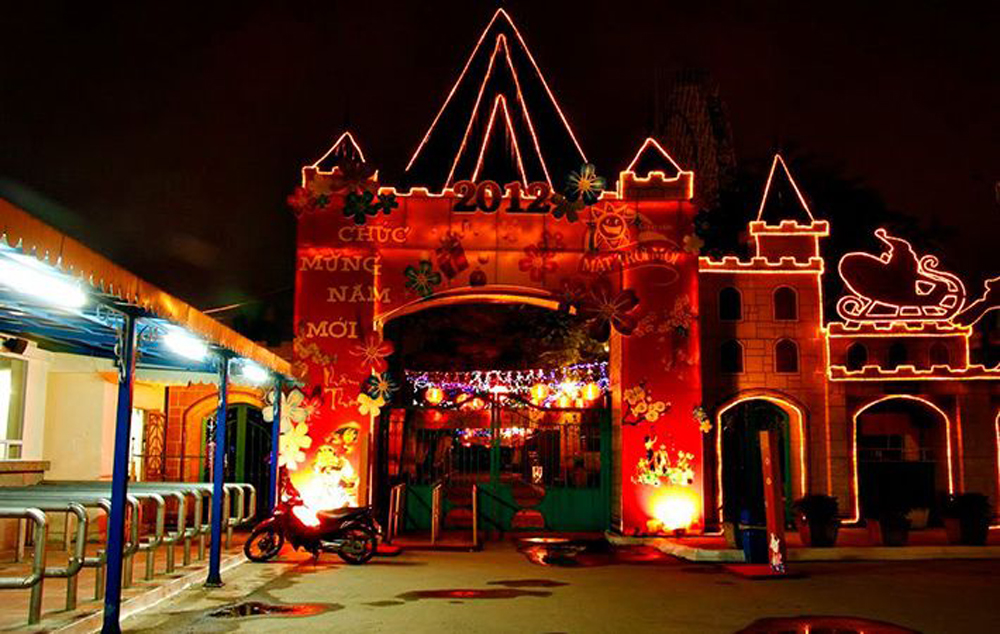 Khởi tố vụ án 7 người tử vong nghi sốc ma tuý sau đêm nhạc hội ở Công viên nước Hồ Tây