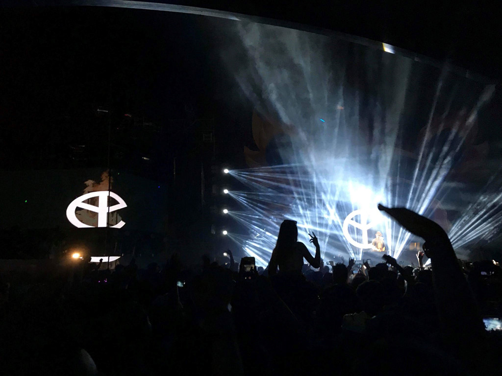 Điều gì đã diễn ra trong đêm nhạc hội có 7 người chết ở Hồ Tây?