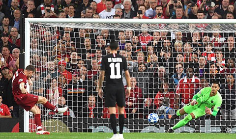 Firmino ghi bàn phút bù giờ, Liverpool hạ đo ván PSG