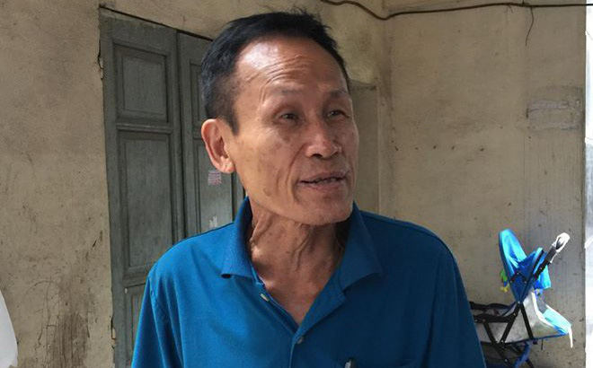 Ông Hiệp khùng nói từ hôm cháy nhà bị đuổi đánh 3 lần đến rách da tai, chảy máu