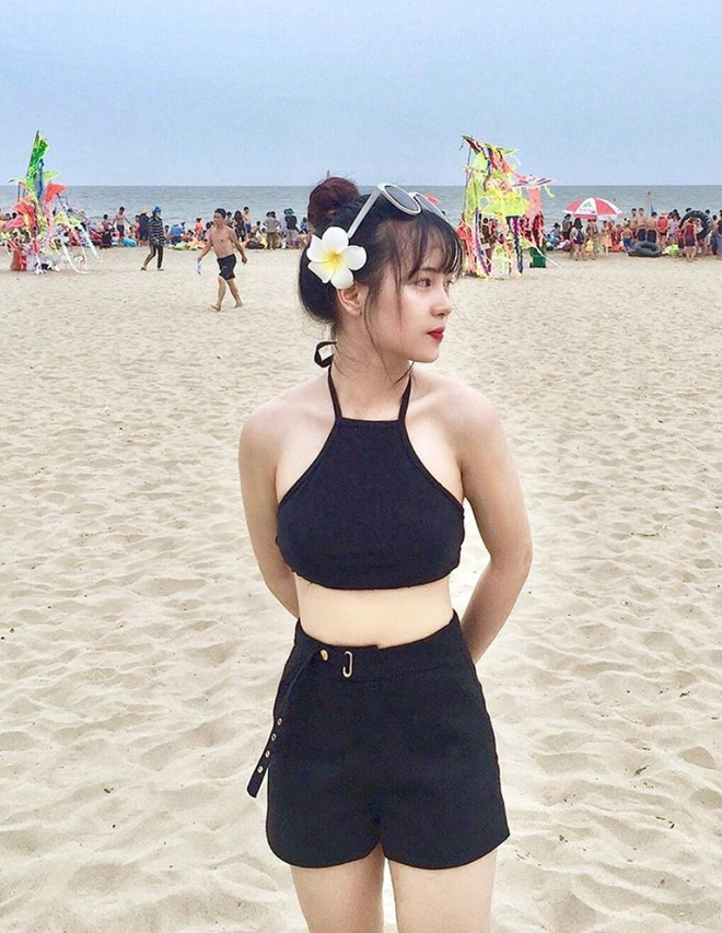 Bức ảnh 3 nữ sinh trường THPT Nguyễn Huệ (Yên Bái) hot trên Instagram vì ai cũng quá xinh