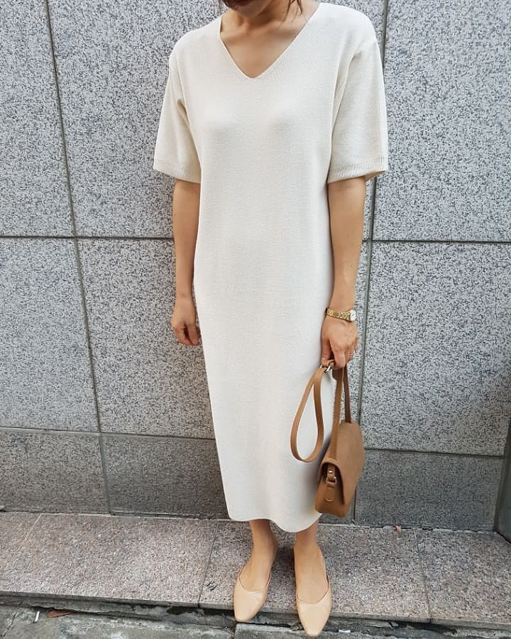 Váy dệt kim – chiếc váy mềm mại, đầy quyến rũ mà các nàng không thể làm ngơ trong những ngày trời se lạnh