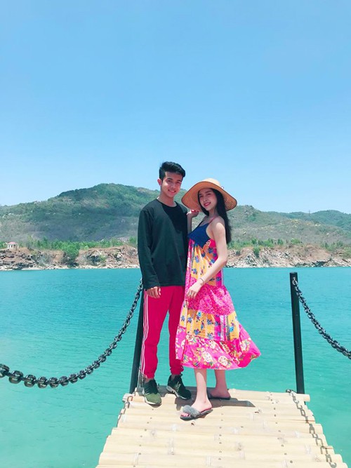 Không chỉ xinh đẹp, học giỏi, Á hậu 2 Thúy An hóa ra còn là một phượt thủ thứ thiệt