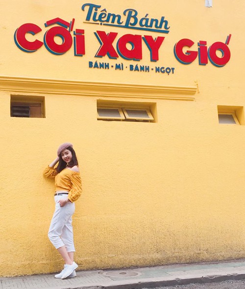 Không chỉ xinh đẹp, học giỏi, Á hậu 2 Thúy An hóa ra còn là một phượt thủ thứ thiệt