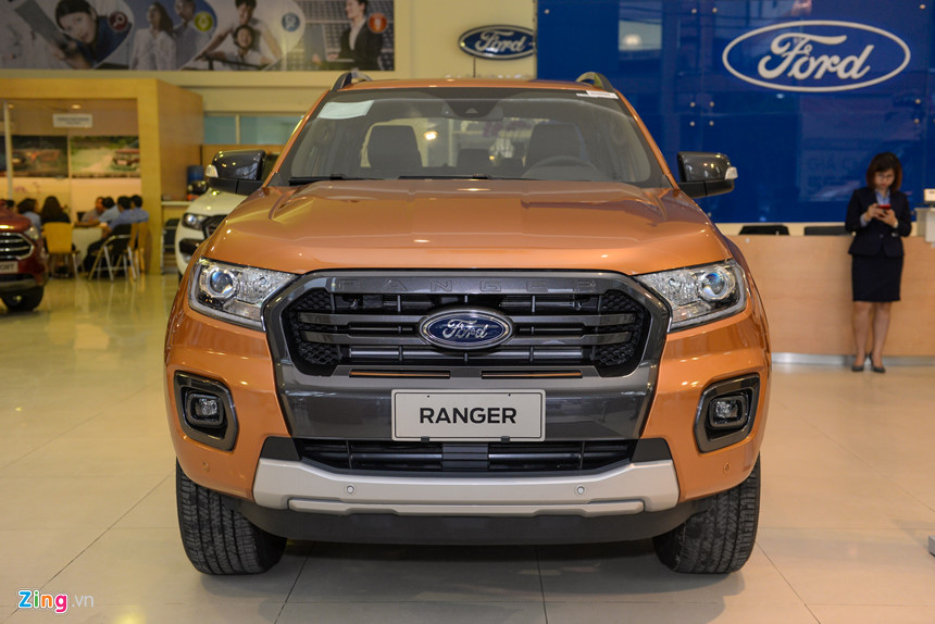 Ford Ranger Wildtrak 2019 giá 918 triệu đồng về đại lý