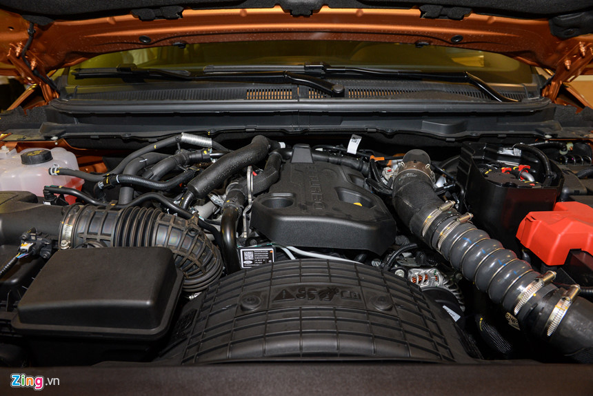 Ford Ranger Wildtrak 2019 giá 918 triệu đồng về đại lý