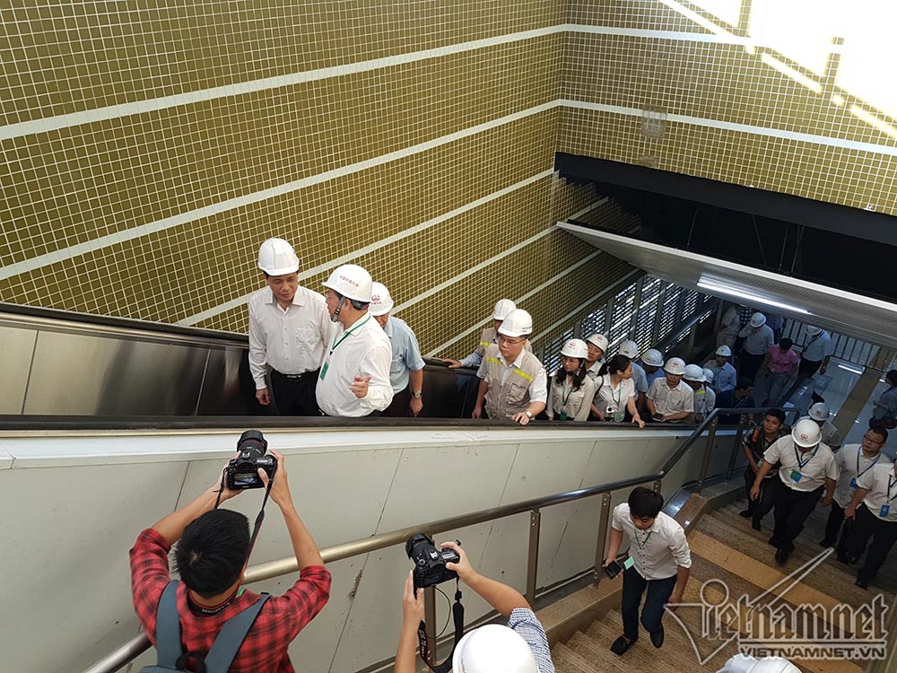 Đường sắt Cát Linh-Hà Đông chính thức chạy thử 5 tàu