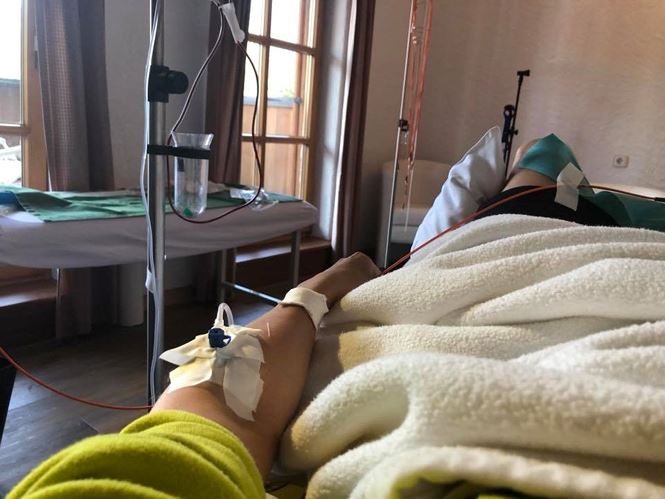 Đàm Vĩnh Hưng nhập viện vì kiệt sức khi lưu diễn