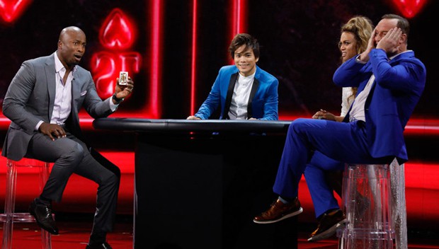 Thần bài giành chiến thắng Americas Got Talent 2018, nhận giải thưởng hơn 23 tỷ đồng!