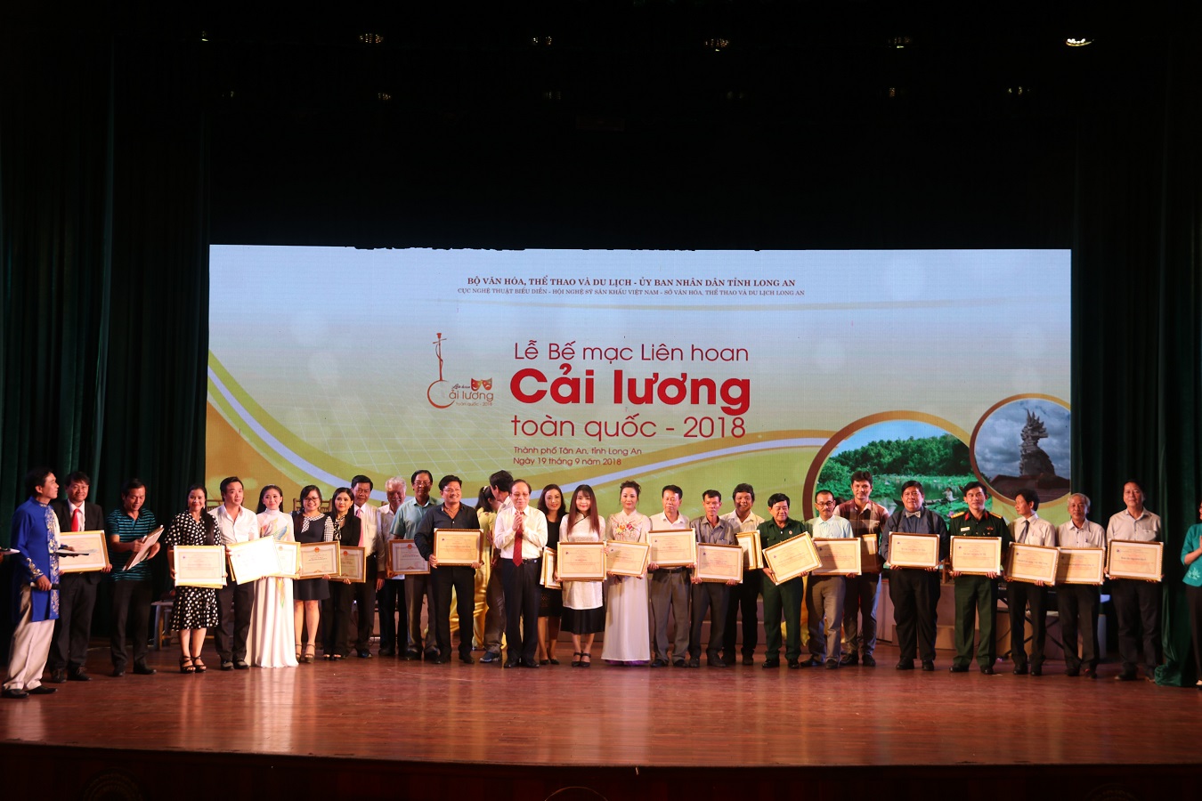 Bế mạc Liên hoan Cải lương toàn quốc 2018