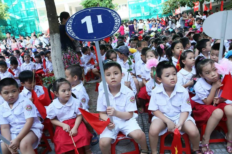 Quá tải, phải học luân phiên