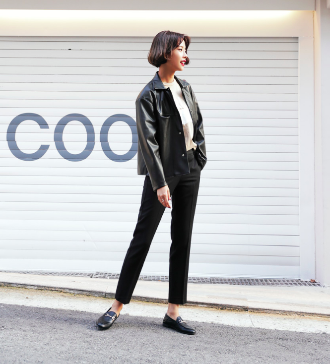 Thu này có thêm 4 kiểu áo khoác mỏng vừa xinh lại cá tính để bạn không phải mặc nguyên cả mùa mỗi chiếc blazer Thu này có thêm 4 kiểu áo khoác mỏng vừa xinh lại cá tính để bạn không phải mặc nguyên cả mùa mỗi chiếc blazer