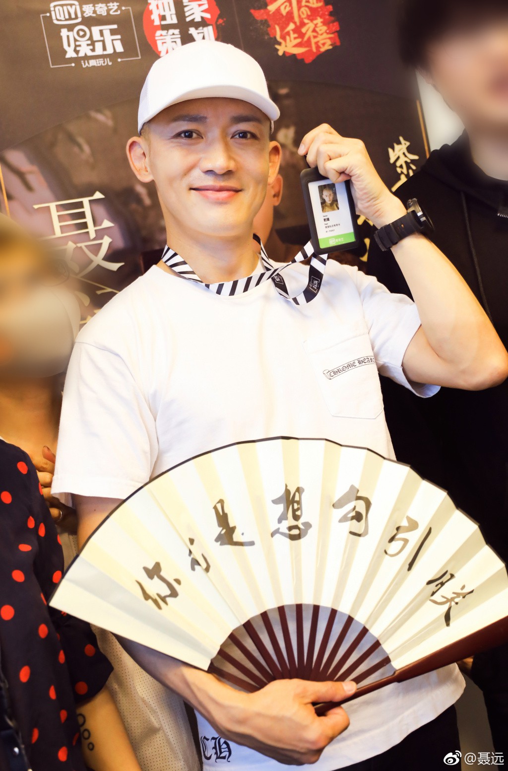 Ba Càn Long đình đám Cbiz: Hoắc Kiến Hoa, Trương Thiết Lâm dính scandal tình ái, riêng Nhiếp Viễn đánh người đến nhập viện