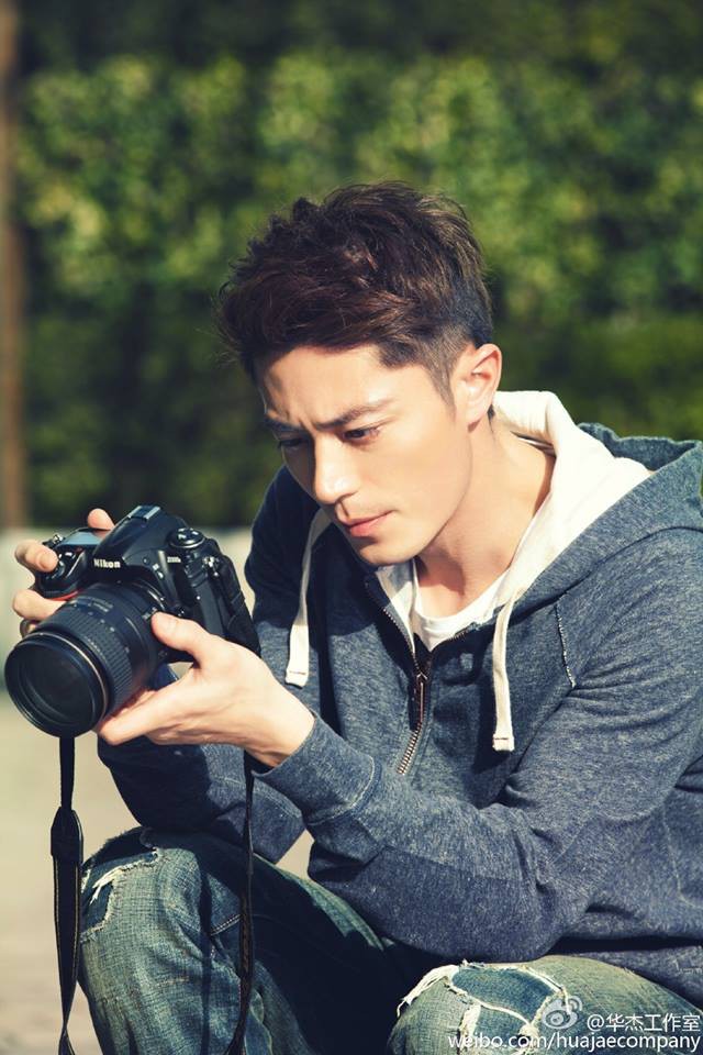 Ba Càn Long đình đám Cbiz: Hoắc Kiến Hoa, Trương Thiết Lâm dính scandal tình ái, riêng Nhiếp Viễn đánh người đến nhập viện