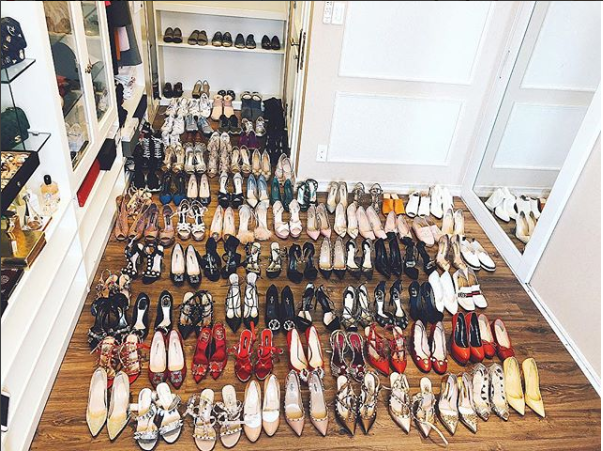 Những Hoa hậu chịu chơi của Vbiz: Mua hàng hiệu theo lố, đi du lịch sang chảnh ở khách sạn hàng chục triệu đồng/đêm