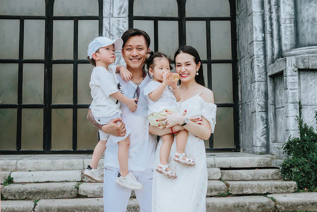 Ca sĩ Tuấn Hưng: Tôi chỉ ngựa hoang trong âm nhạc, về nhà bị vợ thuần hóa