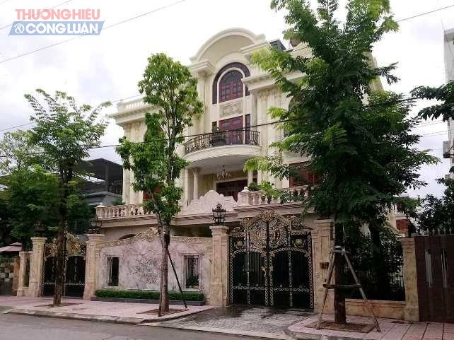Choáng ngợp với khu biệt thự bề thế được cho là của nhiều quan chức tỉnh Bắc Giang