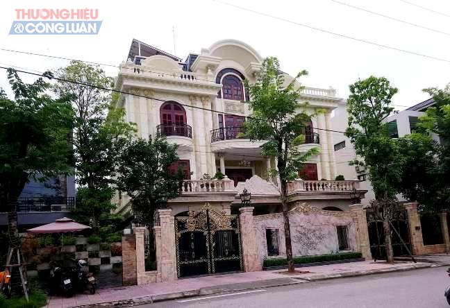 Choáng ngợp với khu biệt thự bề thế được cho là của nhiều quan chức tỉnh Bắc Giang