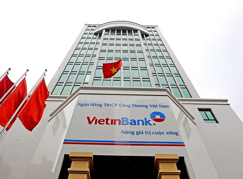 Đại gia ngân hàng Việt đang ôm khối tài sản đảm cực khủng của những trùm BĐS nào?