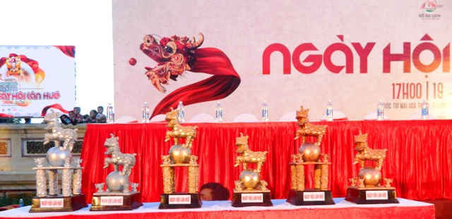 Huế: Ngày hội lân 2018 - Thi đấu trên Mai Hoa Thung