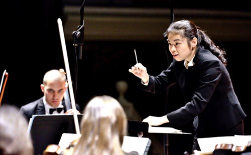 Dàn nhạc giao hưởng London biểu diễn tại phố đi bộ