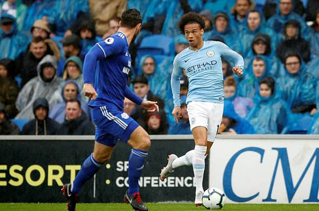 Thi đấu đơn điệu, M.U ngậm ngùi chia điểm với Wolves