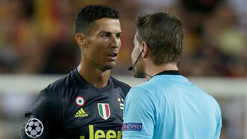Ronaldo chỉ bị treo giò 1 trận, kịp tái ngộ M.U? Ronaldo chỉ bị treo giò 1 trận, kịp tái ngộ M.U?
