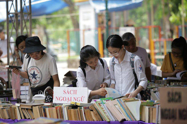 Sách giáo khoa chỉ dùng một lần, Bộ giáo dục nói gì?