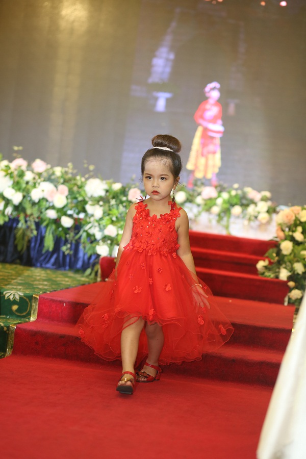 Đại Nhạc hội Ngôi sao nhí Vầng trăng tuổi thơ hội tụ nhiều tài năng