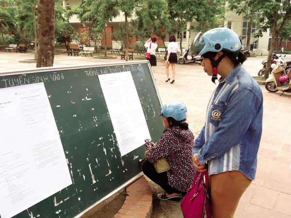 Bộ GD&ĐT kiên quyết xử lý lạm thu tiền trường