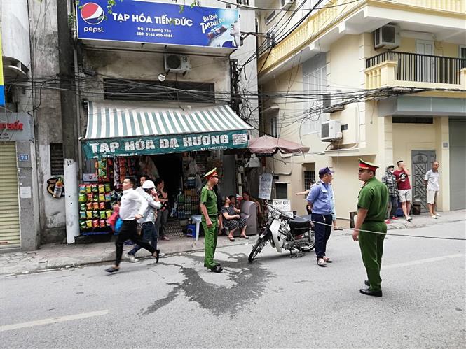 Cảm nhận rõ rung lắc dư chấn động đất tại Hà Nội