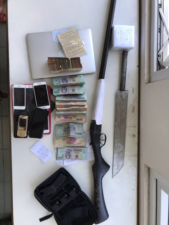 Đánh sập đường dây đánh bạc qua mạng với số tiền khủng