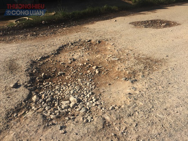 Huyện Tân Yên (Bắc Giang): Người dân khổ sở vì đường tỉnh 294 xuống cấp nghiêm trọng Huyện Tân Yên (Bắc Giang): Người dân khổ sở vì đường tỉnh 294 xuống cấp nghiêm trọng