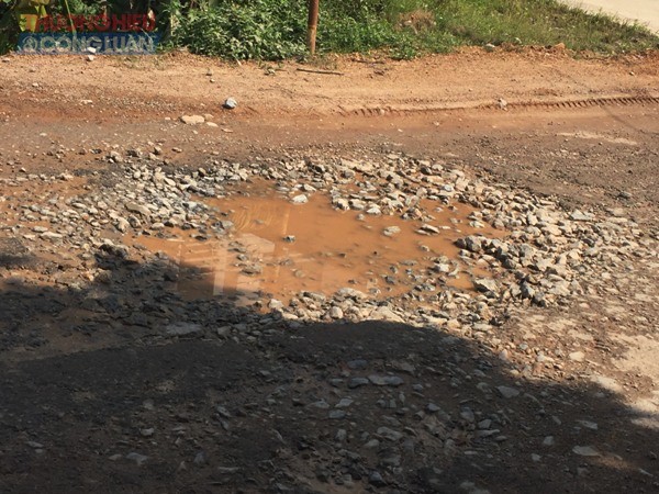 Huyện Tân Yên (Bắc Giang): Người dân khổ sở vì đường tỉnh 294 xuống cấp nghiêm trọng Huyện Tân Yên (Bắc Giang): Người dân khổ sở vì đường tỉnh 294 xuống cấp nghiêm trọng