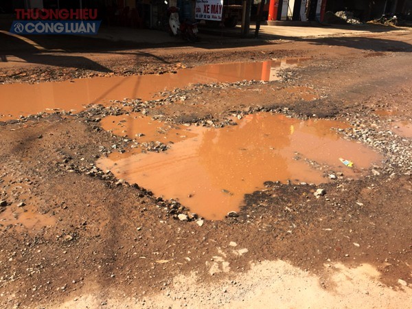 Huyện Tân Yên (Bắc Giang): Người dân khổ sở vì đường tỉnh 294 xuống cấp nghiêm trọng