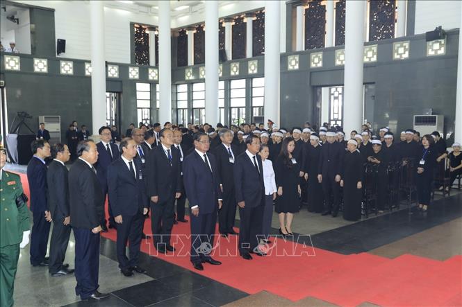 Thủ tướng Campuchia Samdech Hun Sen viếng Chủ tịch nước Trần Đại Quang Thủ tướng Campuchia Samdech Hun Sen viếng Chủ tịch nước Trần Đại Quang