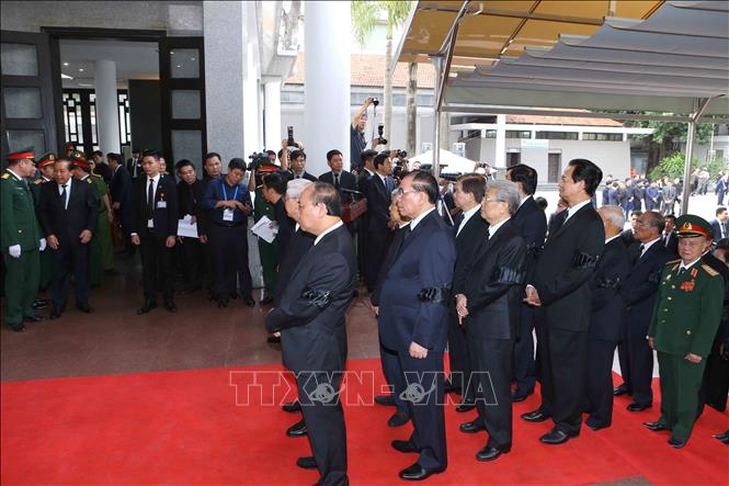 Những hình ảnh đầu tiên tại Lễ viếng Chủ tịch nước Trần Đại Quang