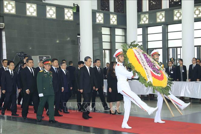 Đoàn nước CHND Trung Hoa viếng Chủ tịch nước Trần Đại Quang