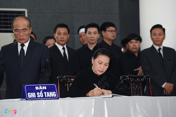 Những dòng sổ tang lay động viếng Chủ tịch nước Trần Đại Quang