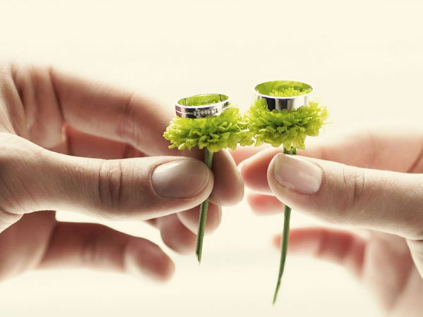 12 cung Hoàng đạo sẽ làm gì nếu nhận được thiệp mời cưới của mối tình đầu?