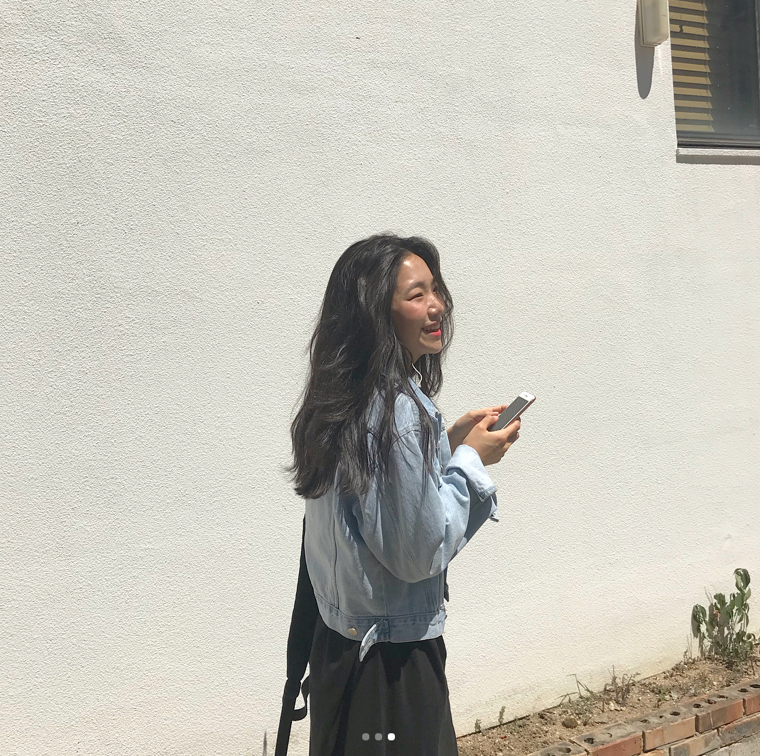 Sợ diện blazer già, áo khoác denim chính là lựa chọn thay thế cực trẻ trung dành cho các nàng công sở