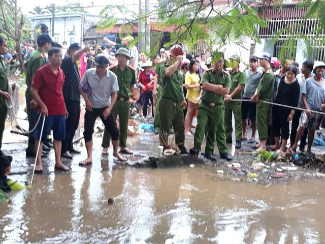 Tài xế taxi Hải Phòng mất tích khi đi qua cầu