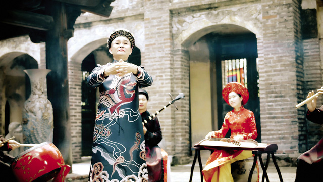 Nghệ sĩ Xuân Hinh chia sẻ về tin đồn ốm nặng