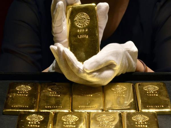 Giá vàng thế giới mất đà sau đợt nâng lãi suất lần ba của FED