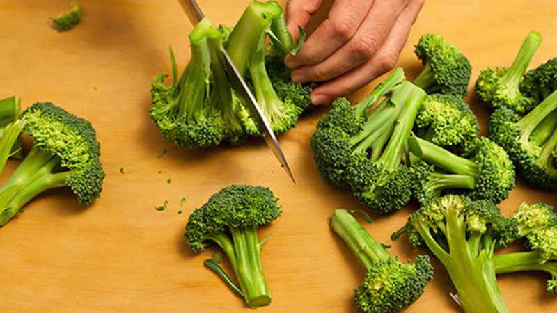 Ai cũng biết súp lơ là khắc tinh của ung thư nhưng 99% người không biết ăn đúng cách
